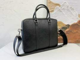 Picture of Gucci Mens Bags _SKUfw126771908fw